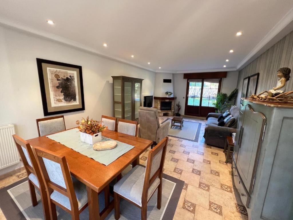 Urdaibai Boutique Villa Altamira ภายนอก รูปภาพ