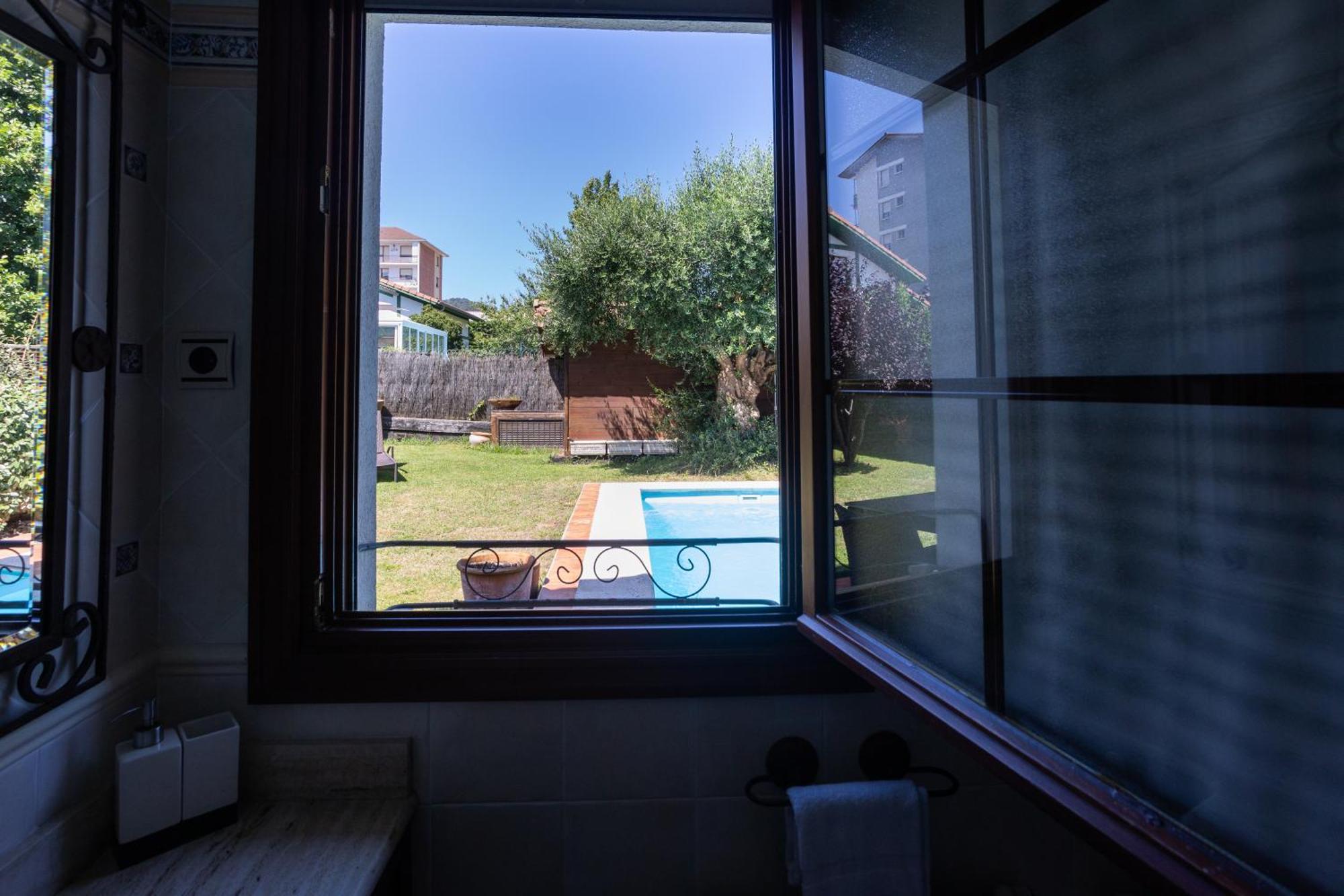 Urdaibai Boutique Villa Altamira ภายนอก รูปภาพ