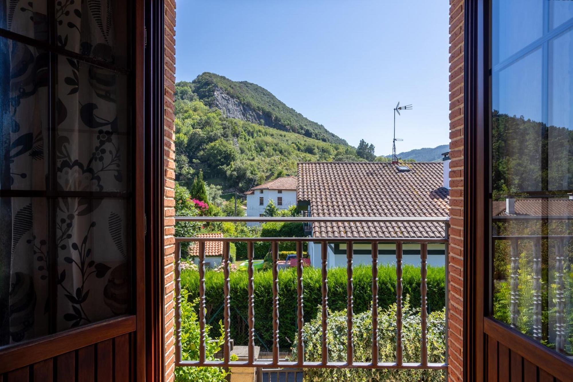 Urdaibai Boutique Villa Altamira ภายนอก รูปภาพ