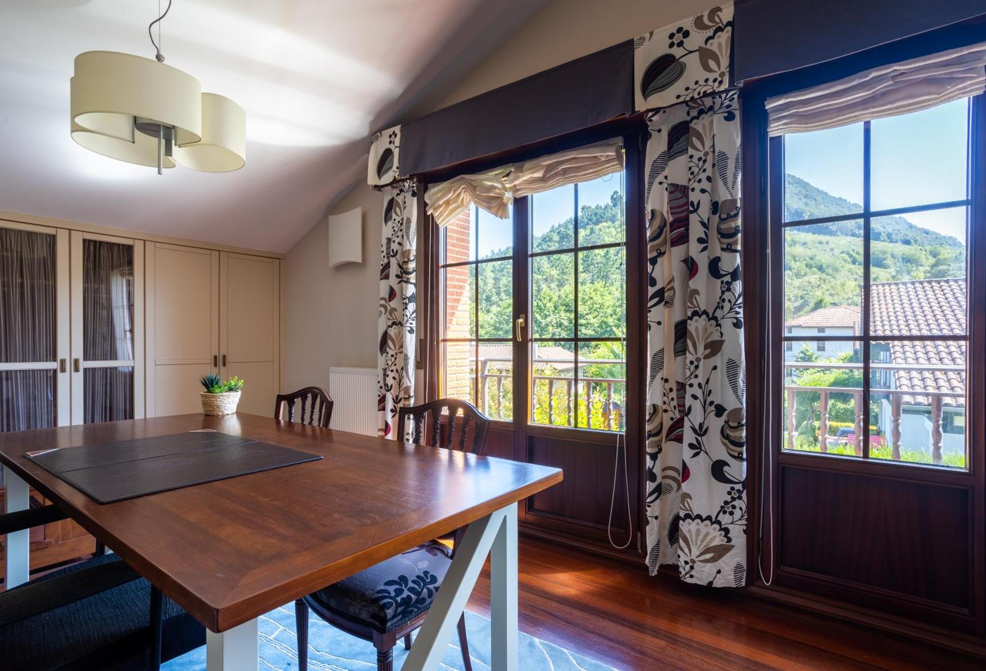 Urdaibai Boutique Villa Altamira ภายนอก รูปภาพ